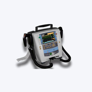 halbautomatischer externer Defibrillator 1