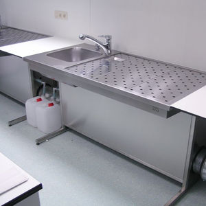 Labor-Arbeitsstation / Makroskopie 1