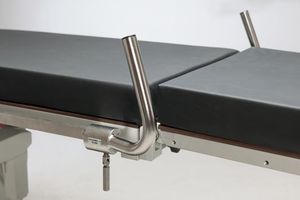 Griff für OP-Tisch 1