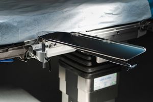Armstütze für OP-Tisch