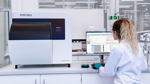 automatischer Protein-Analysator
