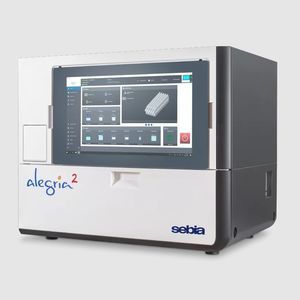 automatisiertes POC-Analysegerät 1