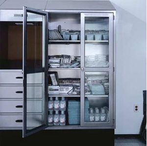 Instrumentenschrank