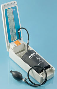 Allgemeinmedizin-Blutdruckmonitor / halbautomatisch / Arm