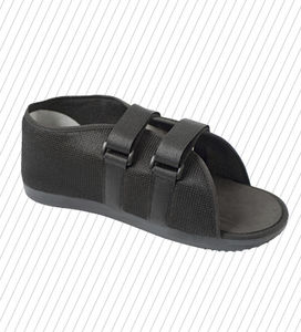 Postoperativer Schuh / steife Sohle 1