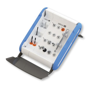 Instrumentenset für Dentalimplantologie