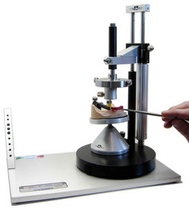 Dentallabor-Parallelometer / mit 1 Arm 1