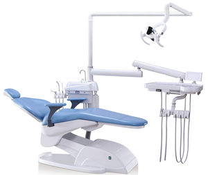 Dentaleinheit mit Instrumententräger