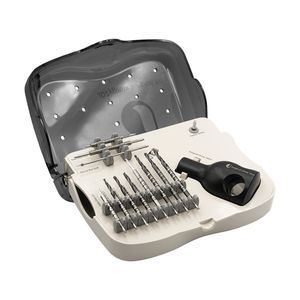 Instrumentenset für Dentalimplantologie 1