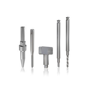Instrument zur Entfernung von Implantatsystemen 1