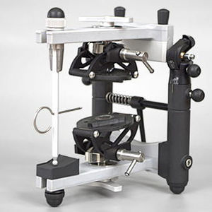 Dentaler Artikulator / ohne Arcon 1
