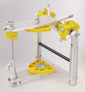 Dentaler Artikulator / halb-einstellbar
