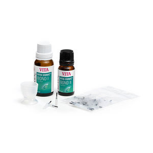 Dentalkleber / chemische Verklebung