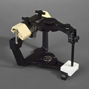 Dentaler Artikulator / halb-einstellbar 1