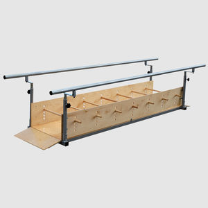 höhenverstellbarer Parallelgehbarren für Rehabilitation 1