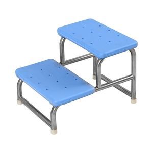 Stufentritt mit 2 Stufen 1