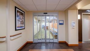 Tür für Krankenhaus