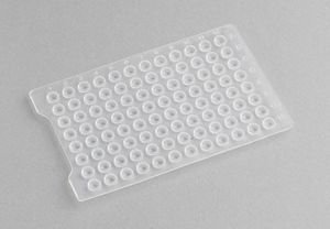 Stopfen für Mikroplatten