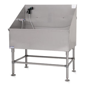 bodenstehender Pflegebadewanne für Tiere 1