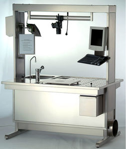 Labor-Arbeitsstation / Makroskopie 1