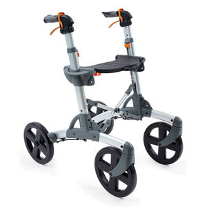 Rollator mit 4 Rädern 1