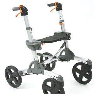Rollator mit 4 Rädern 1