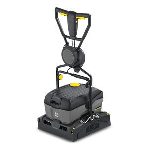 handgeführte Scheuersaugmaschine 1