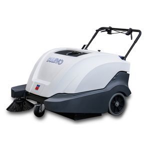 handgeführter Kehrmaschine