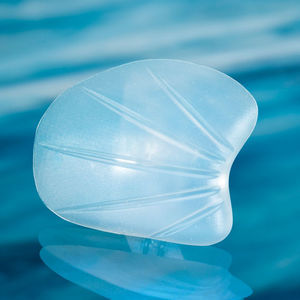 Implantat, ästhetisch / Schläfen 1