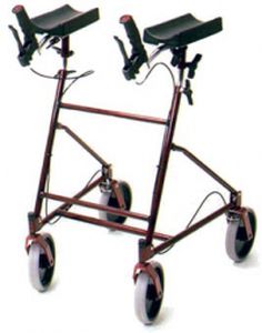 4-Rollen-Rollator / höhenverstellbar / mit Armlehnen