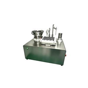 Füll- und Versiegelsystem / für Spritzen