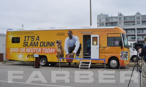 Mobile Krankenstation / für Veterinärmedizin - 15669 - Farber Specialty Vehicles - Bus / Diesel / automatisch