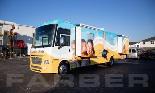 Mobile Krankenstation / Labor - 16762 - Farber Specialty Vehicles - LKW / Bus / Diesel