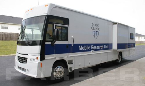Mobile Krankenstation / Labor - 15412 - Farber Specialty Vehicles - LKW / Bus / Kofferfahrzeug