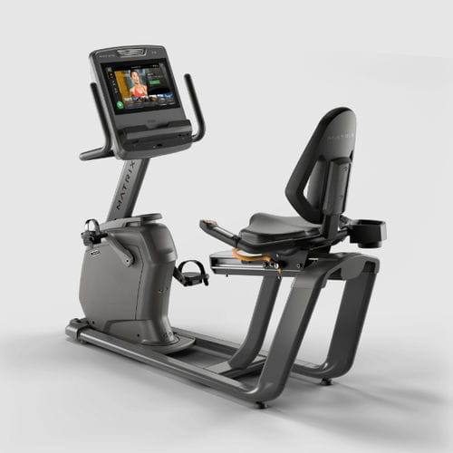Heimtrainer / halbliegende Position - Lifestyle - Matrix Fitness