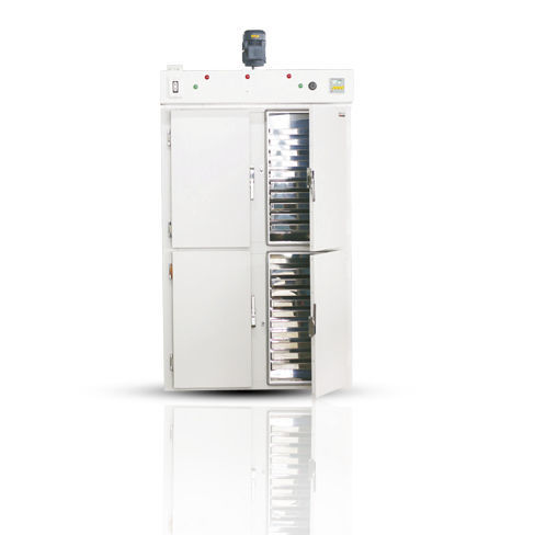 Ofen für Heizzwecke - M 1074 - Elektro-mag - für die Pharmaindustrie / bodenstehend / mit 4 Türen