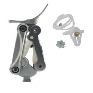 Knieexprothese mit manueller Verriegelung - 6.009.01 - Roadrunnerfoot Engineering - Polyzentrische / 3 / zum Gehen