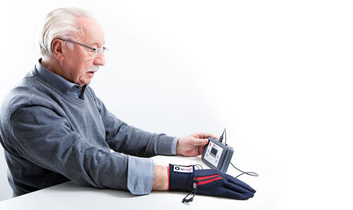 Handbeweglichkeits-Rehabilitationssystem - tipstim® - BOSANA Medizintechnik - computerbasiert