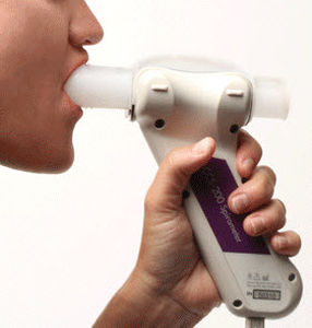 Digitales Spirometer - CCS-200 - Benson Medical Instruments - Handgerät / mit USB-Anschluss
