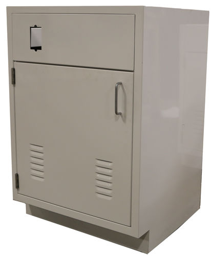 Schrank für Vakuumpumpen - Air Master Systems Corporation - für Krankenhaus / Labor / mit Tür
