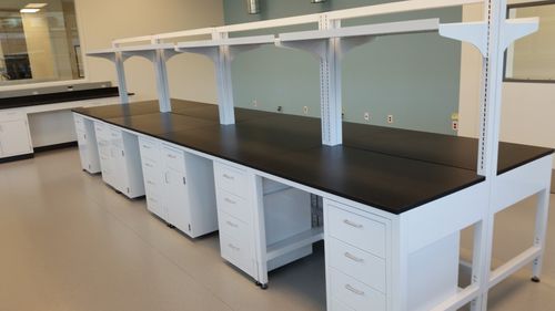 Freistehende Arbeitsplatte für Labor - Air Master Systems Corporation