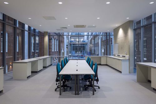 Vinyl-Bodenbelag - XpressLay™ - ALTRO LTD - rutschfest
