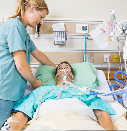 Mobile Krankenstation / für Intensivpflege - NAFFCO FZCO - LKW / mit Sauerstofftherapie