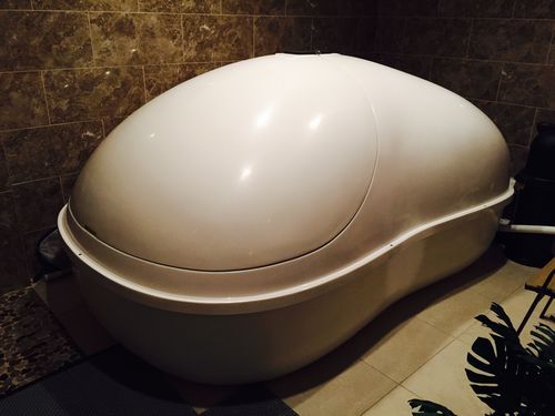 Floatingkammer mit Chromatherapie-Lampen - Residential - Royal Spa - mit Sonotherapie-Lautsprechern