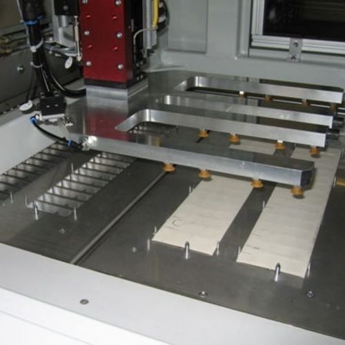Automatisiertes Verpackungssystem - FLG Automation AG - Dosen / Folien