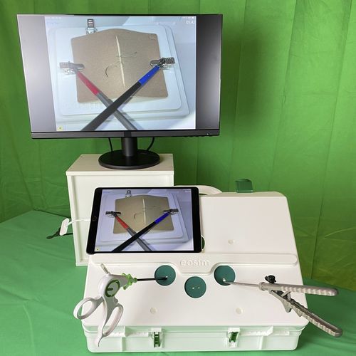 Simulator für urologische Behandlungen - eoSim SurgTrac Urology - eoSurgical - Ausbildung / Näh / laparoskopisch