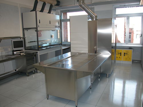 Labor-Arbeitsstation / Histopathologie - comfit s.r.l - bodenstehend / modular