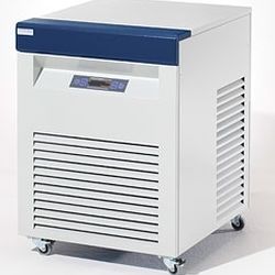 Kompakter Laborkühler - 010-A-RB400 - Van der Heijden Labortechnik GmbH - Umwälz / mobil / Luftkühlung