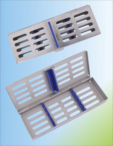 Sterilisierkassette für zahnärztliche Instrumente - SSI 786-4509 - Smile Surgical Ireland Limited - Edelstahl / perforiert