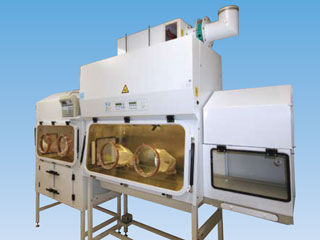 Isolator für Nuklearapotheke - Envair - Klasse III / aseptisch / für die Austeilung